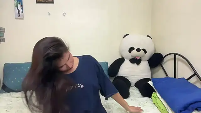 rihanna22 online show from 17, 11, 2025