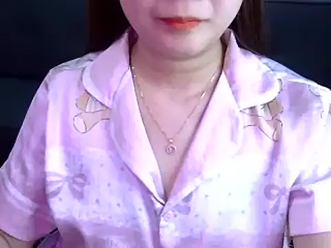 Snapshot of Bee_2k chatting on 3, 2, 2026 Bee 2k online show from 3, 2, 2026