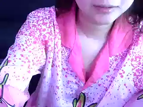 Bee 2k online show from 19, 10, 2025