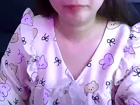 Bee 2k online show from 11, 4, 2026