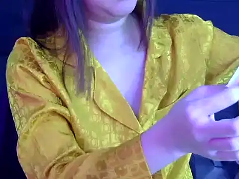 Bee 2k online show from 29, 11, 2025