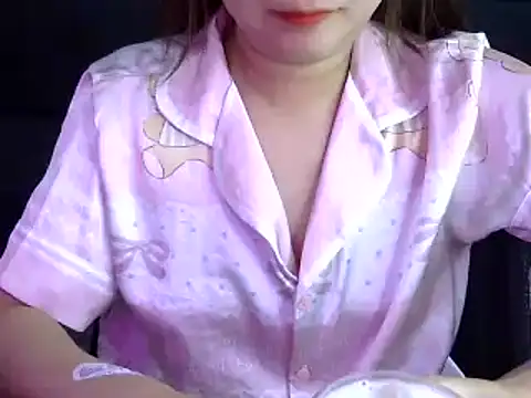 Bee 2k online show from 2, 11, 2025