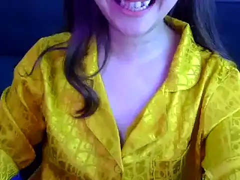 Bee 2k online show from 8, 5, 2026