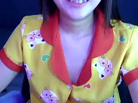 Bee 2k online show from 24, 10, 2025