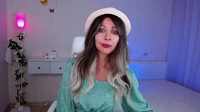 wendifoste online show from 26, 9, 2025