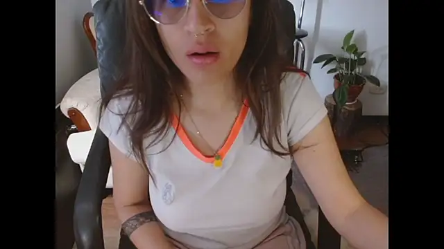 dominica-3 online show from 28, 3, 2026