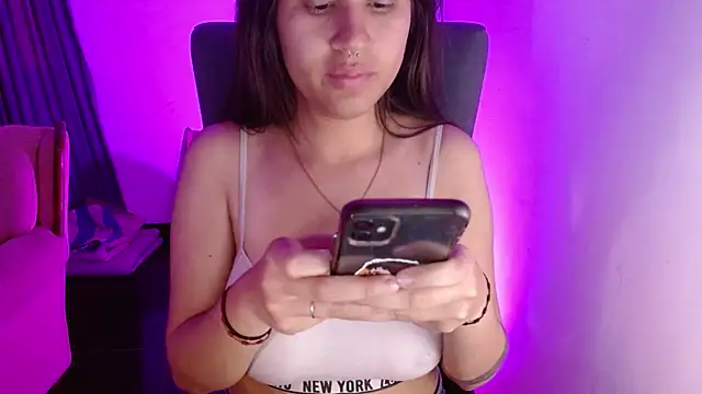 dominica-3 online show from 4, 12, 2025