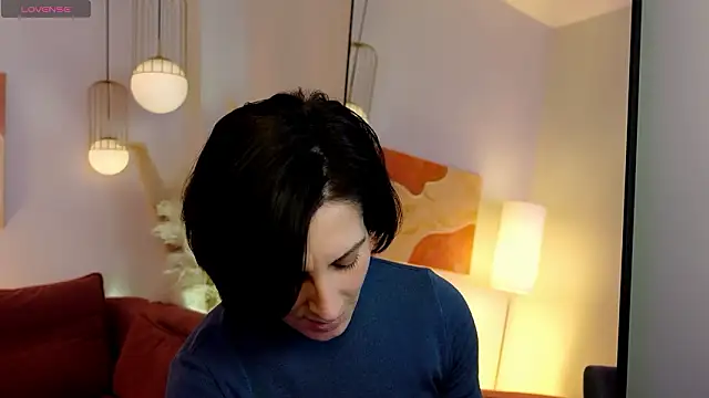 LorenDaze online show from 16, 2, 2026