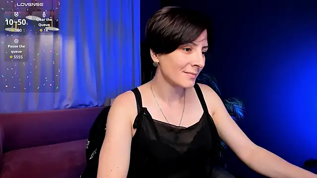 LorenDaze online show from 11, 7, 2026