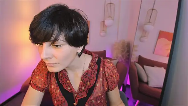 Snapshot of LorenDaze chatting on 11, 11, 2025 LorenDaze online show from 11, 11, 2025