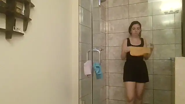 XXlolaXX online show from 5, 10, 2025