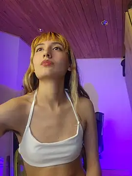 lola vlad online show from 9, 5, 2026