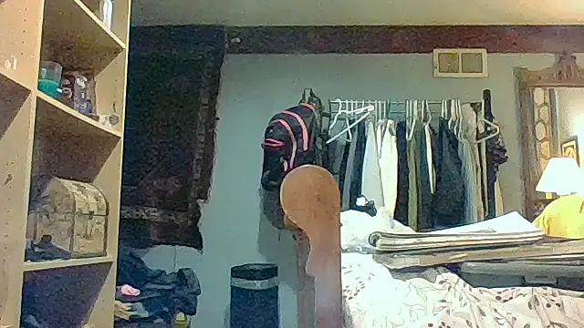 eatmeplease44 online show from 12, 10, 2025