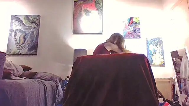 eatmeplease44 online show from 5, 10, 2025