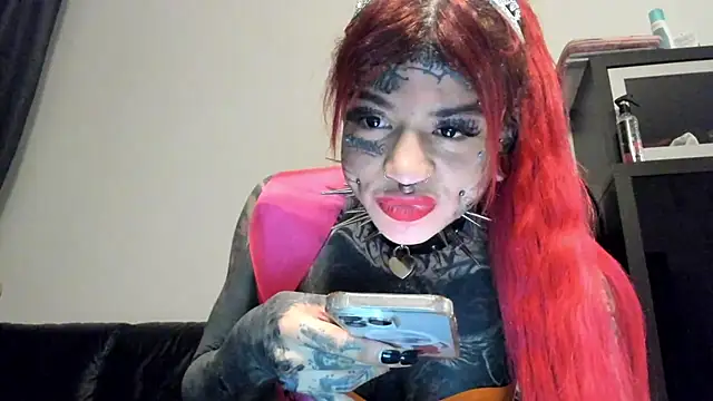 tamarapervert online show from 13, 2, 2025