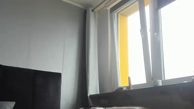 tamarapervert online show from 3, 12, 2025