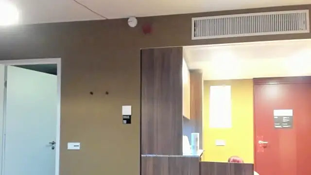 tamarapervert online show from 29, 10, 2025