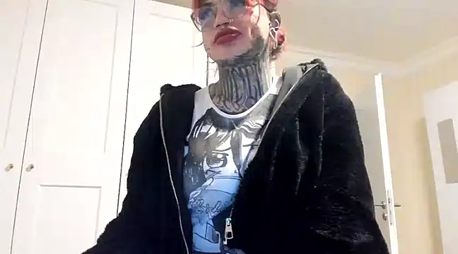 tamarapervert online show from 21, 1, 2025