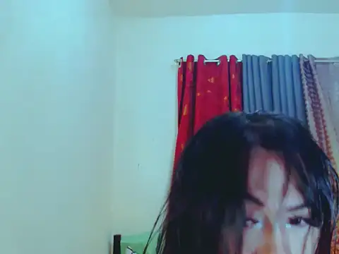 ELLIZABETHFORCUMXX online show from 15, 10, 2025