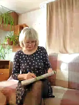 Snapshot of IrmaRose chatting on 14, 2, 2025 IrmaRose online show from 14, 2, 2025