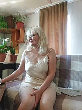 IrmaRose online show from 6, 7, 2026