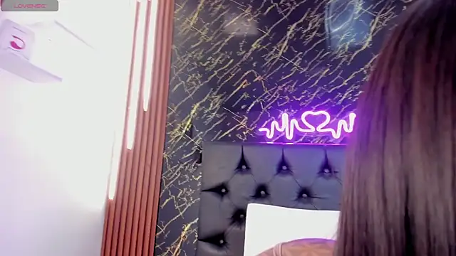 Tamara-evans online show from 22, 11, 2025