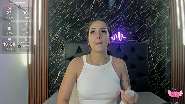 Tamara-evans online show from 8, 11, 2025