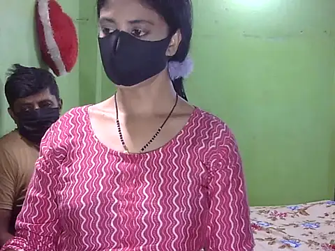 Snapshot of Indian_Horny_Wife chatting on 30, 5, 2026 Indian Horny Wife online show from 30, 5, 2026