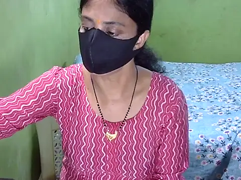 Snapshot of Indian_Horny_Wife chatting on 15, 5, 2026 Indian Horny Wife online show from 15, 5, 2026