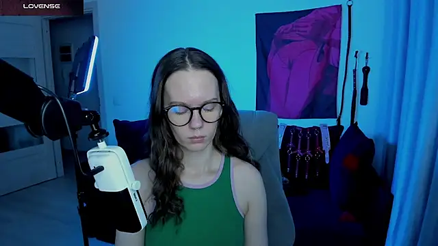 DivineBite online show from 28, 4, 2026