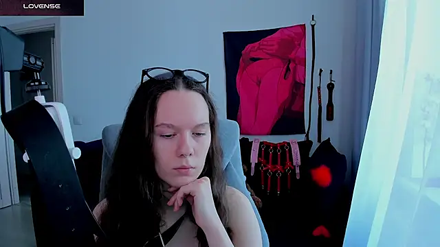 DivineBite online show from 17, 5, 2026