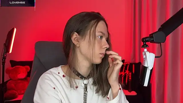 DivineBite online show from 1, 11, 2025