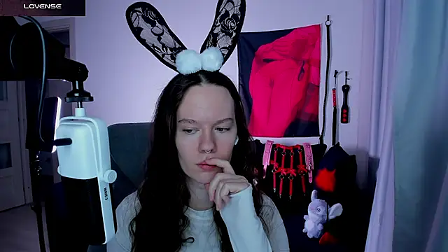 DivineBite online show from 27, 5, 2026