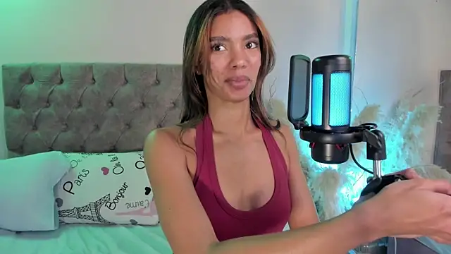 liagirl cute online show from 4, 2, 2026