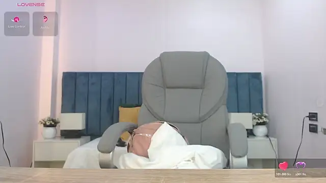 kimara lion online show from 12, 11, 2025