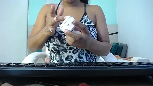 kimara lion online show from 17, 10, 2025