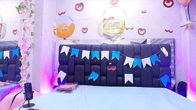  carolina fox online show from 27, 9, 2025