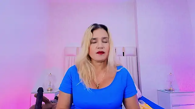  carolina fox online show from 3, 3, 2026