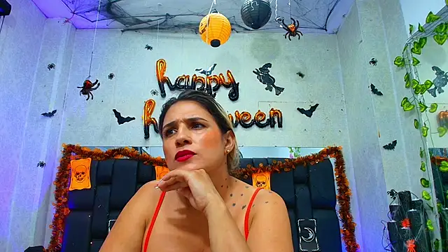  carolina fox online show from 16, 10, 2025