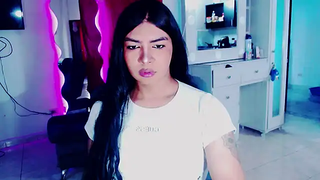 violet bigcock774 online show from 20, 12, 2025