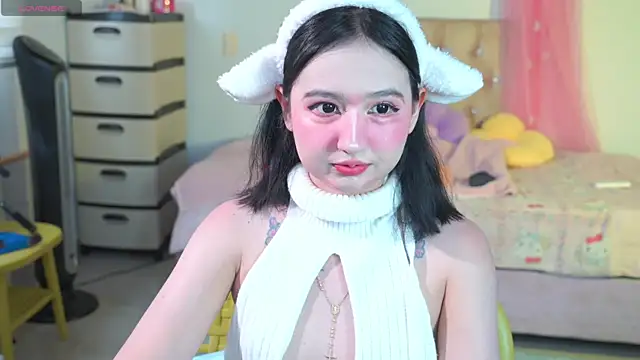 Snapshot of Pinkie_Princes chatting on 7, 6, 2026 Pinkie Princes online show from 7, 6, 2026