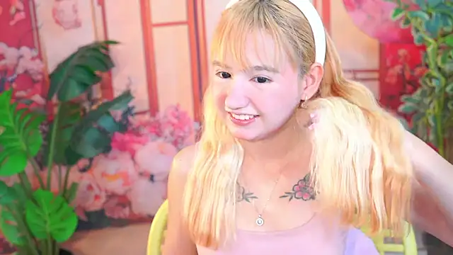 Pinkie Princes online show from 8, 11, 2025