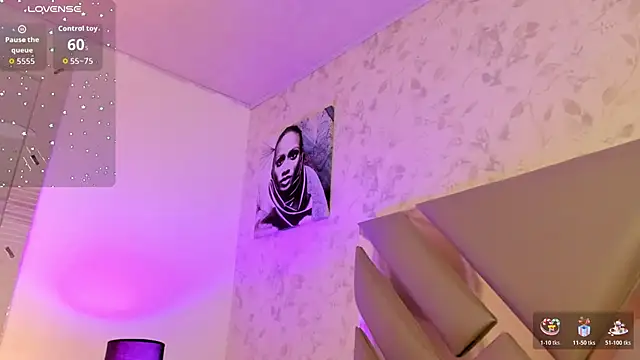 EmilyyRosee  online show from 28, 5, 2026