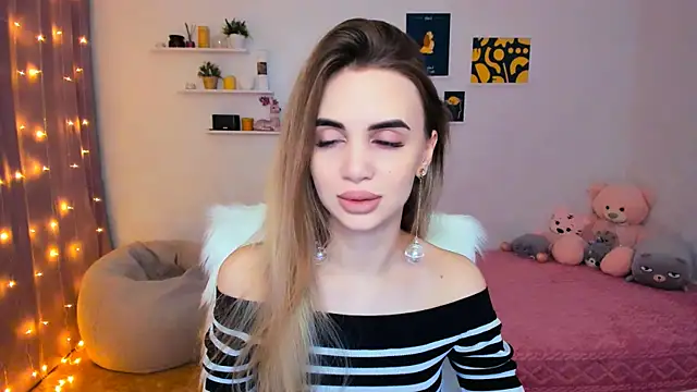 aPieceOfJoy online show from 16, 1, 2025