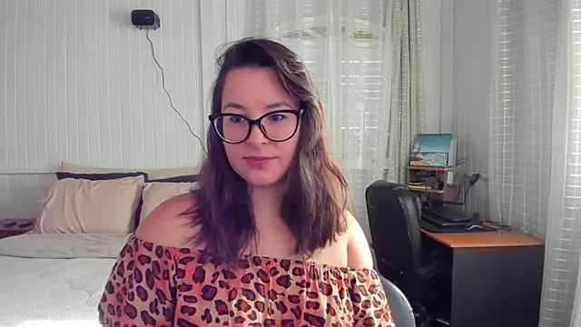 Snapshot of anna_love_hot chatting on 12, 5, 2026 anna love hot online show from 12, 5, 2026