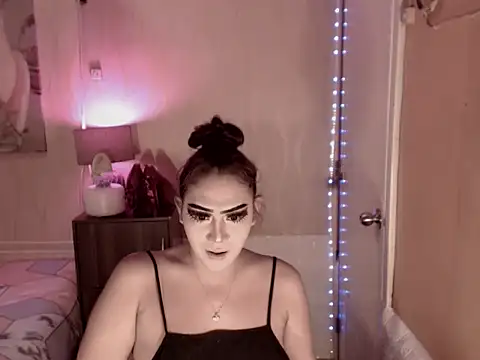 Biancafoxie online show from 13, 9, 2025