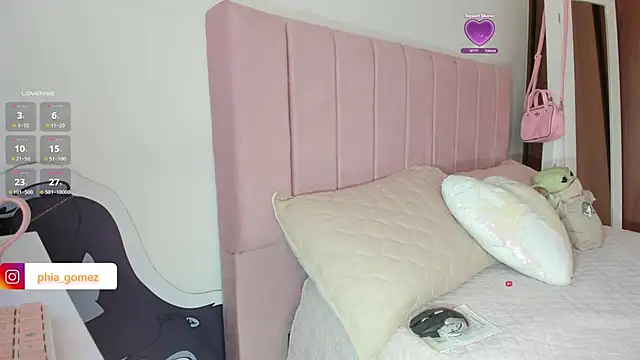 whitneyhot online show from 16, 12, 2025