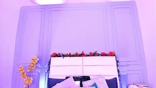 Karlagonzales  online show from 13, 3, 2025