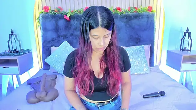 Karlagonzales  online show from 22, 10, 2025