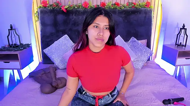 Karlagonzales  online show from 12, 10, 2025